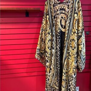 Opulent Gold and Black Kimono with Leopard Print